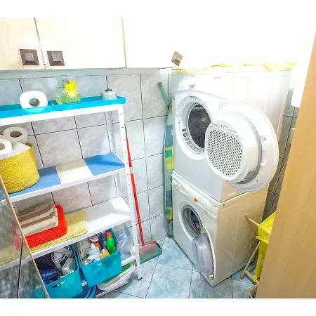 Modern In The Heart Of With Private Garden * ספליט