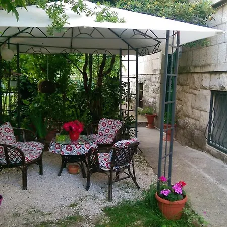 Modern In The Heart Of With Private Garden * Split