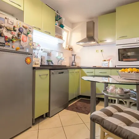Apartamento Modern In The Heart Of With Private Garden *