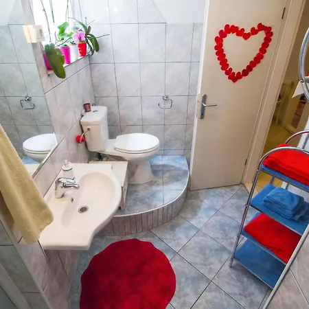 Apartamento Modern In The Heart Of With Private Garden *